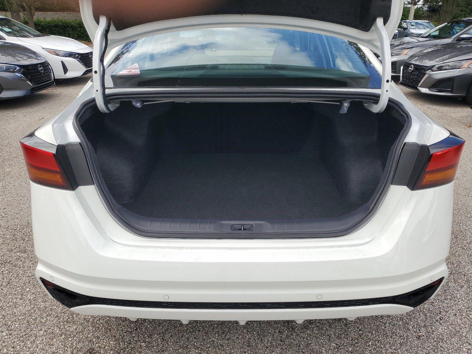 2025 Nissan Altima S FWD