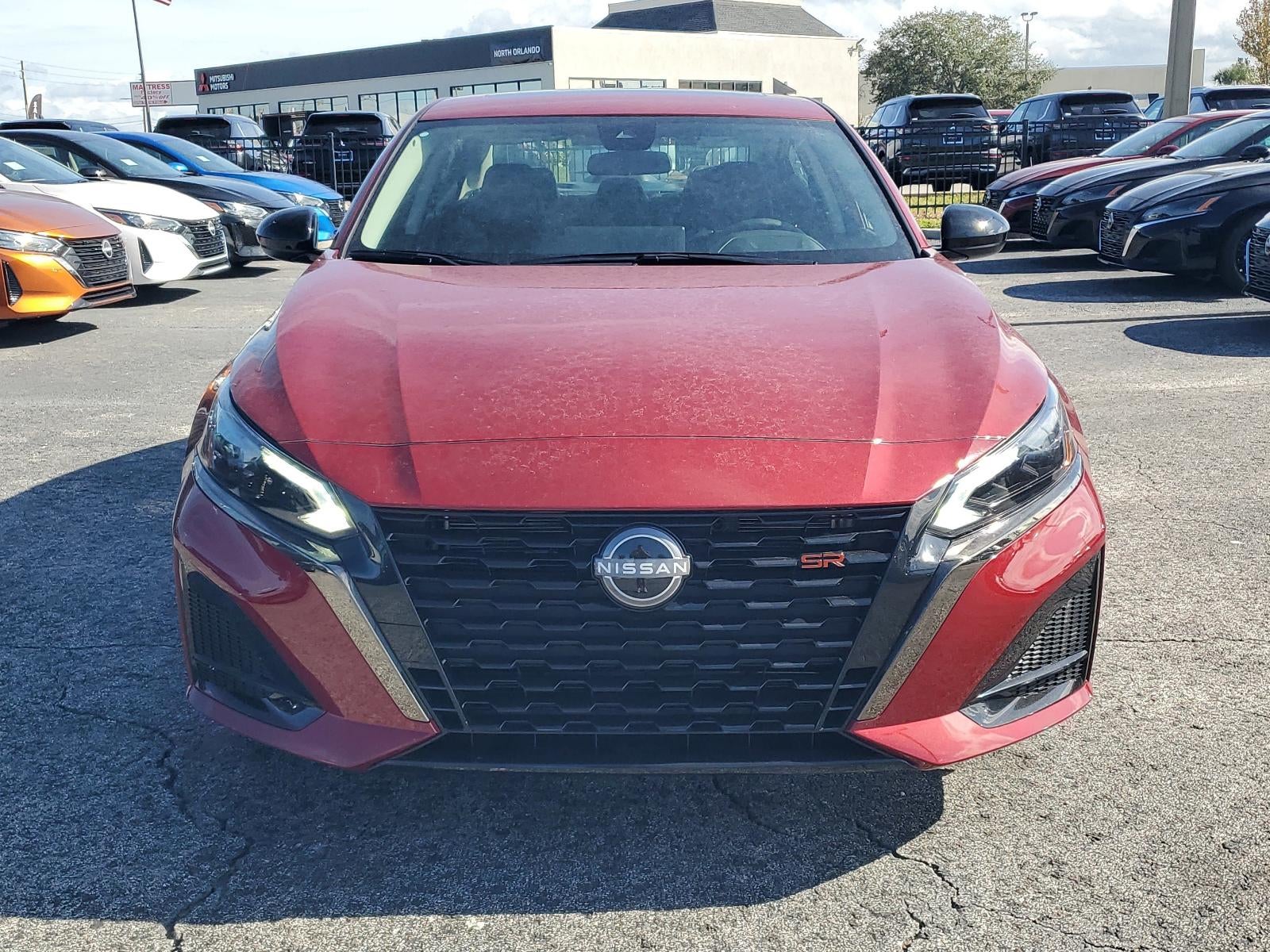 2025 Nissan Altima SR FWD