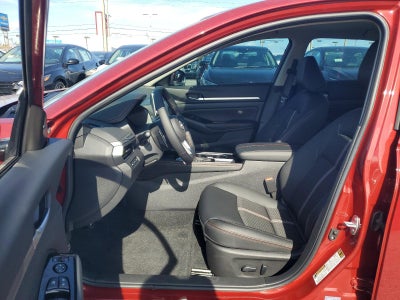 2025 Nissan Altima SR FWD