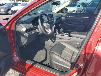 2025 Nissan Altima SR FWD