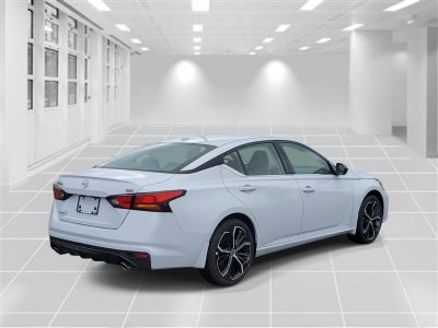 2025 Nissan Altima SR FWD