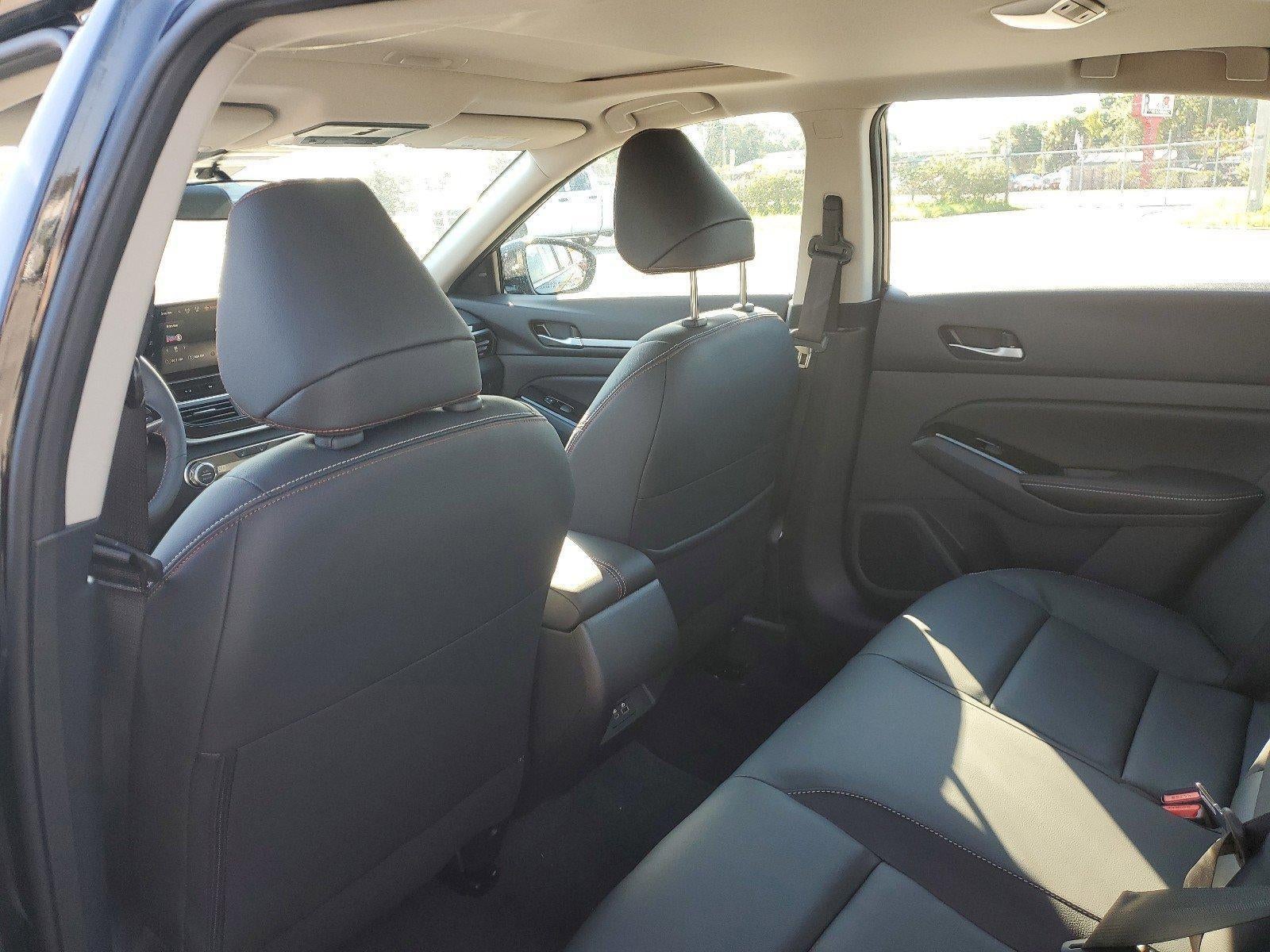 2025 Nissan Altima SR FWD