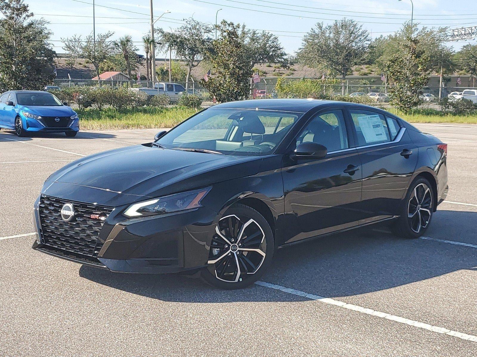 2025 Nissan Altima SR FWD