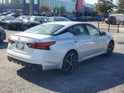 2025 Nissan Altima SR FWD