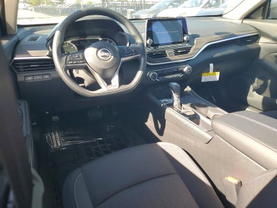 2025 Nissan Altima SV FWD