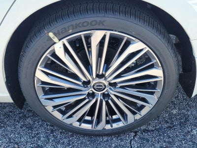 2026 Nissan Altima SV FWD