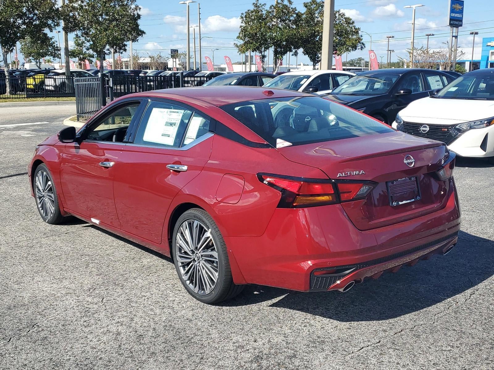 2025 Nissan Altima SL FWD