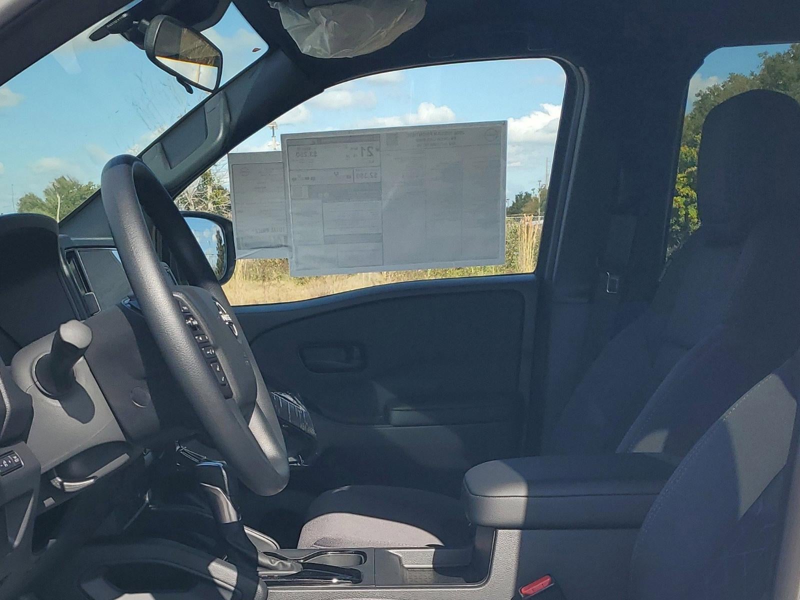 2026 Nissan Frontier Crew Cab 4x2 SV