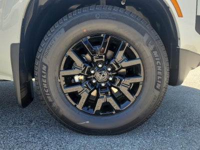 2026 Nissan Frontier Crew Cab 4x2 SV