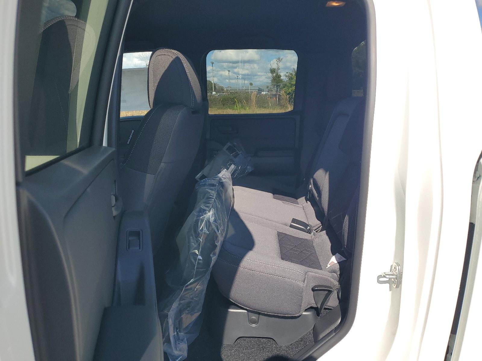 2026 Nissan Frontier Crew Cab 4x2 SV