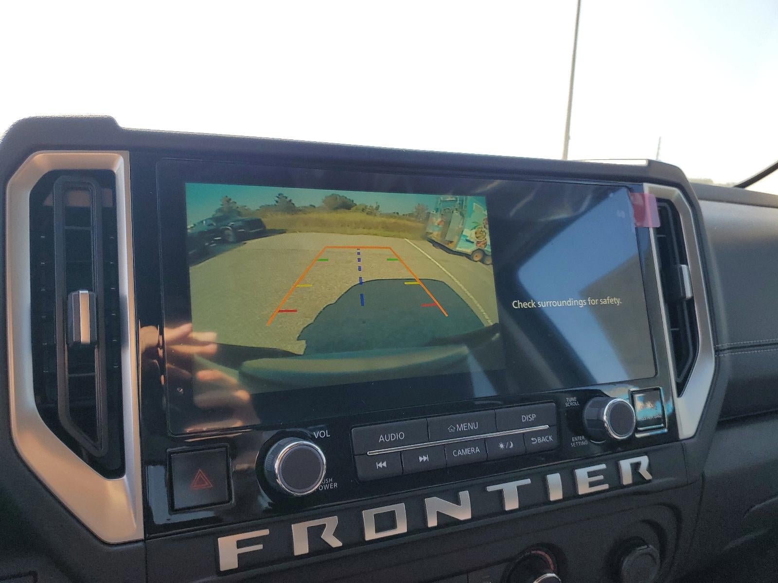 2026 Nissan Frontier Crew Cab 4x2 SV