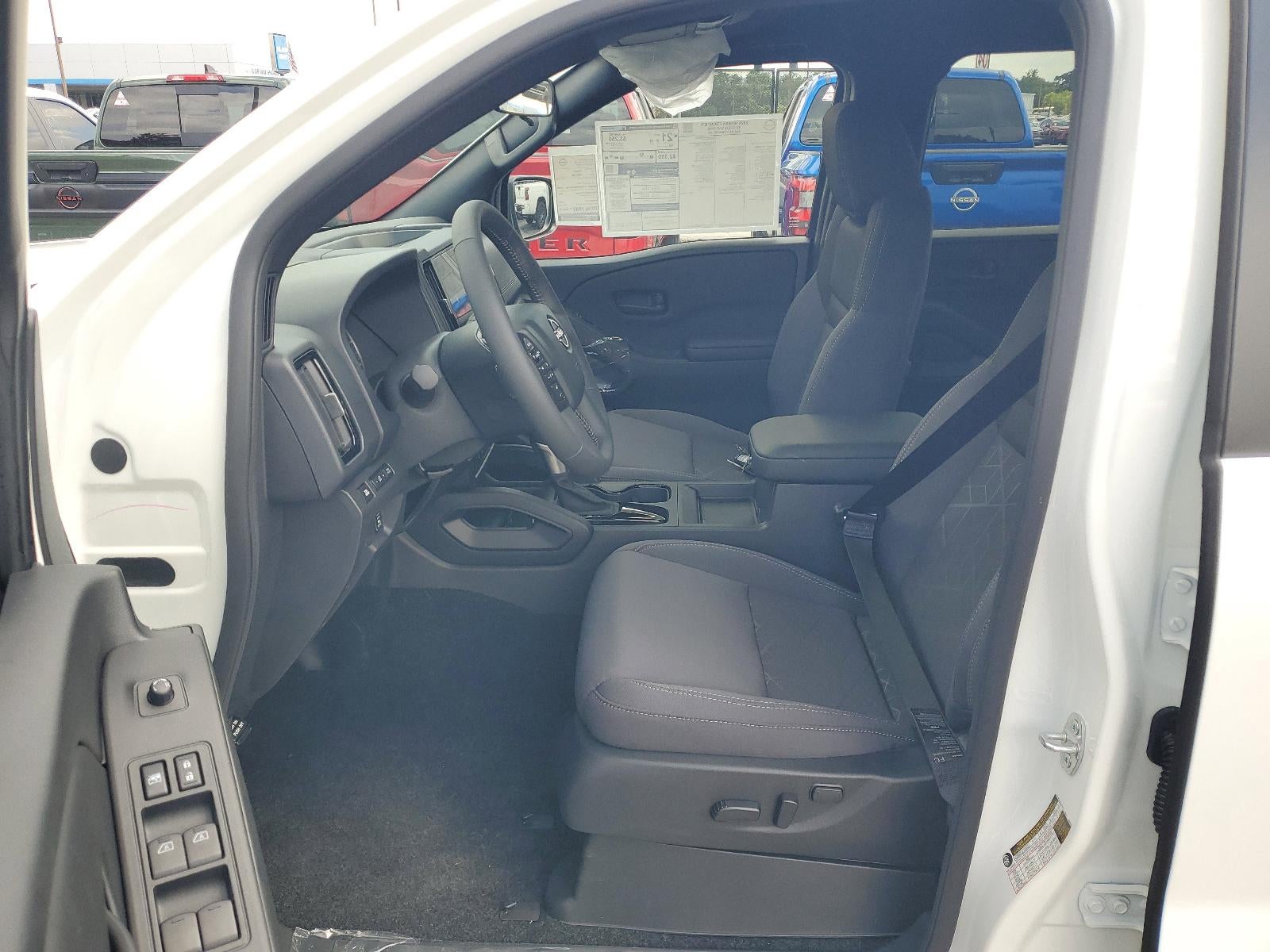 2026 Nissan Frontier Crew Cab 4x2 SV