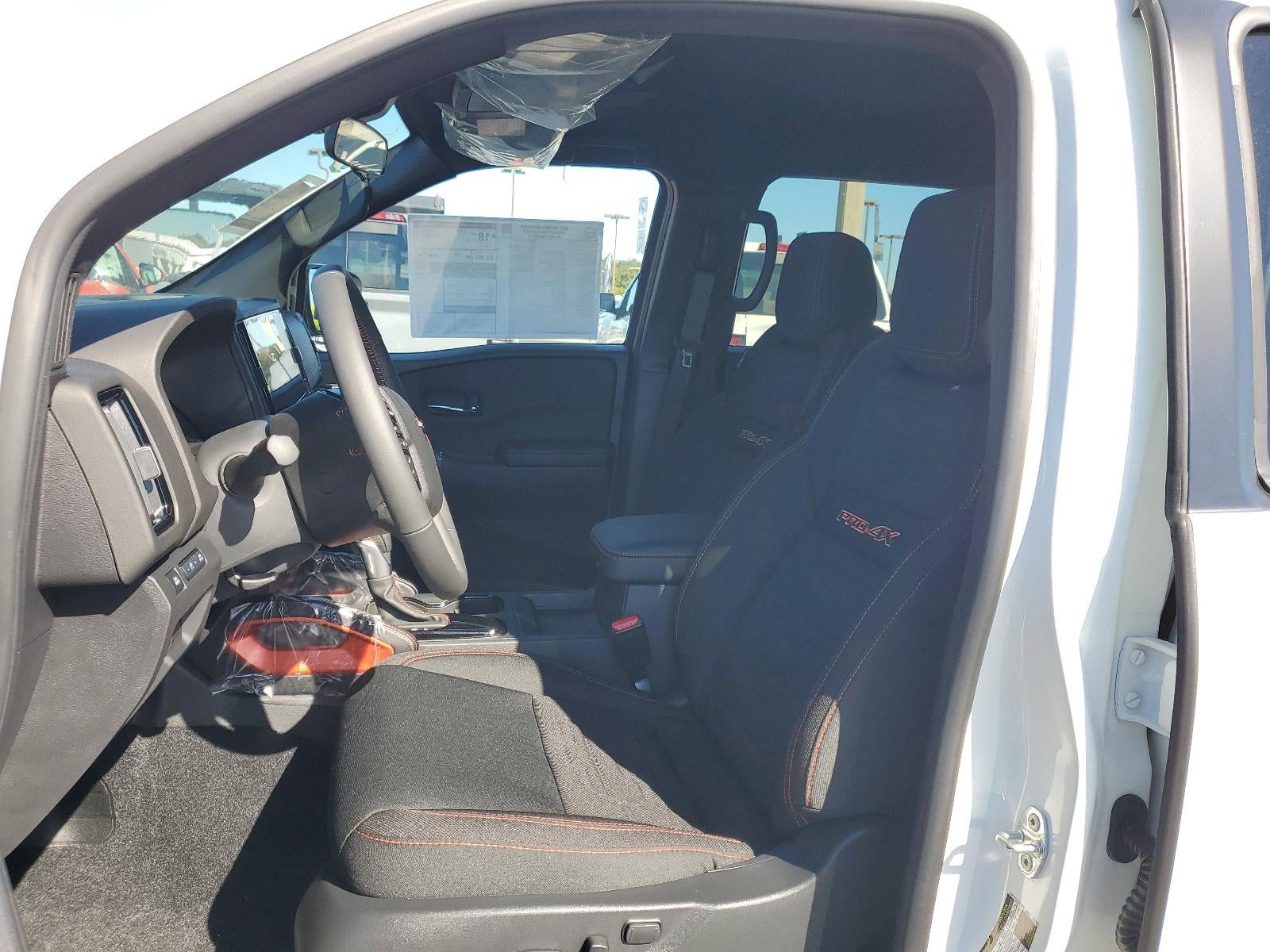 2025 Nissan Frontier Crew Cab 4x4 PRO-4X