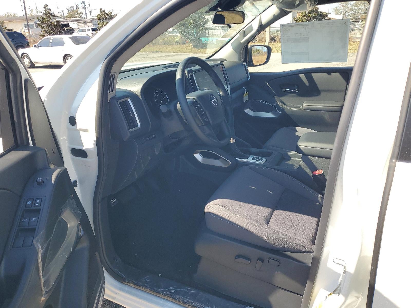 2026 Nissan Frontier Crew Cab 4x4 SV