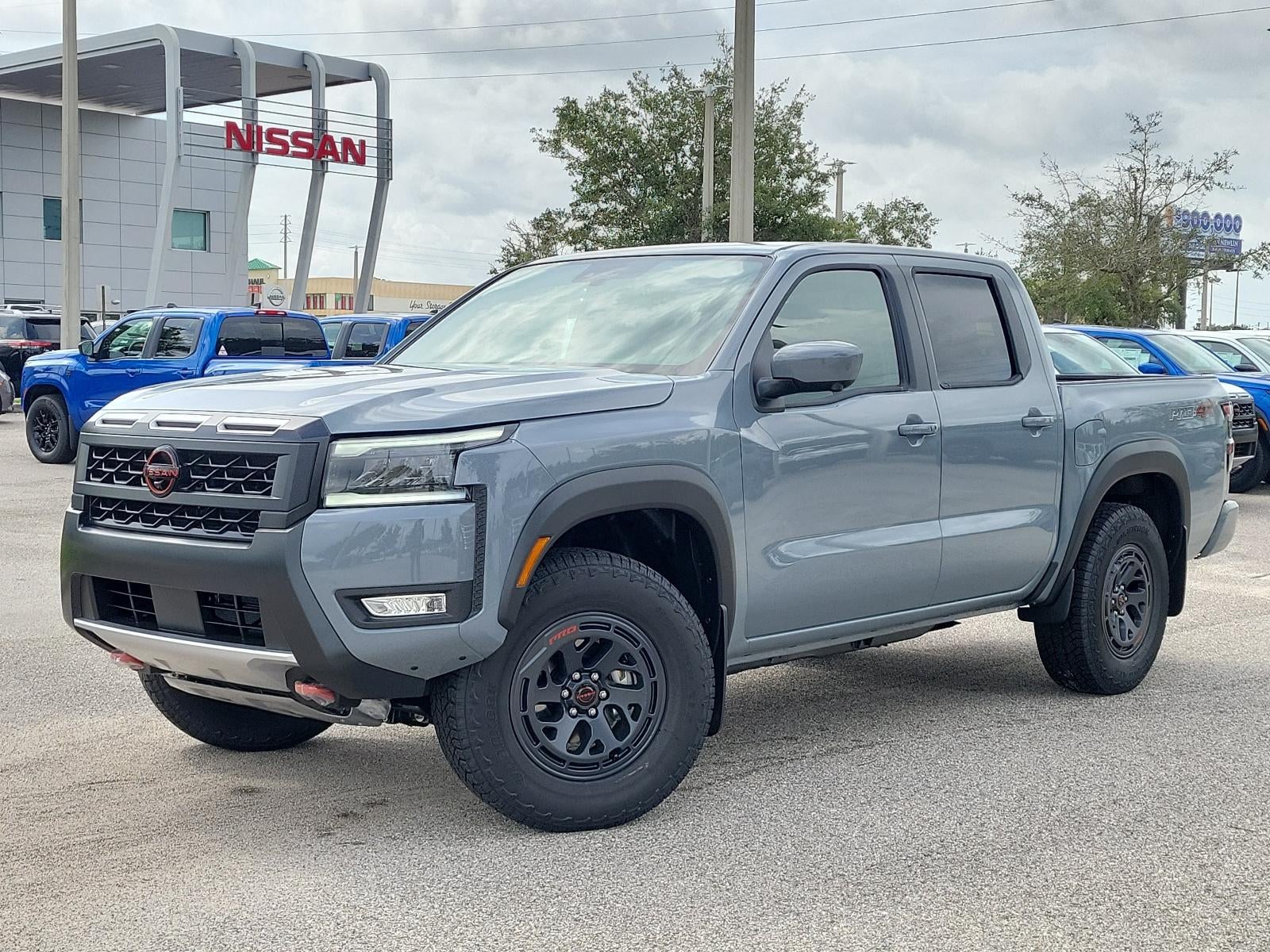 2026 Nissan Frontier Crew Cab 4x4 PRO-4X
