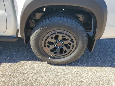 2026 Nissan Frontier Crew Cab 4x4 PRO-4X