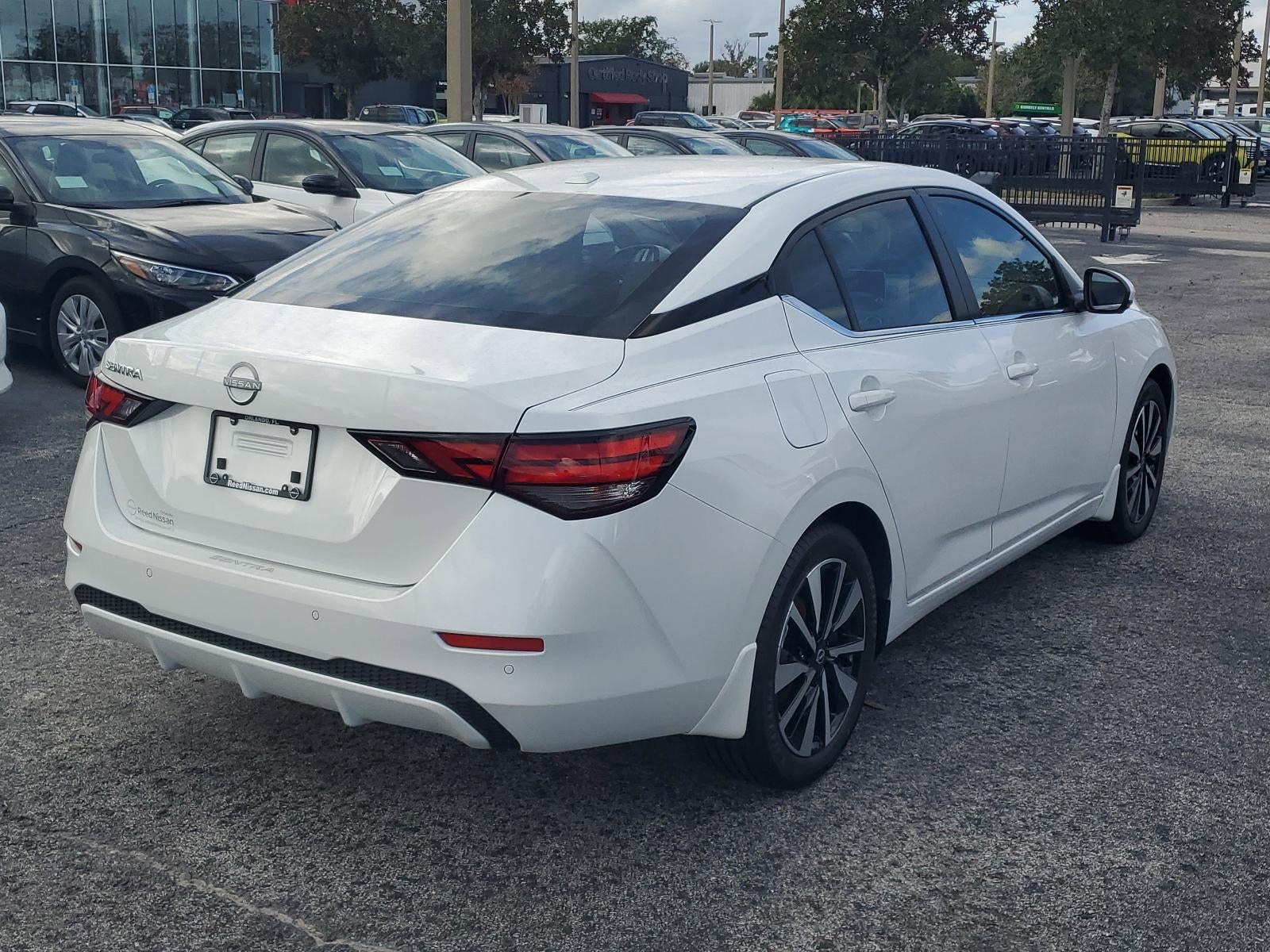 2025 Nissan Sentra SV CVT