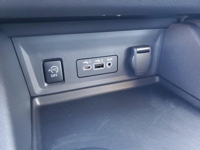 2025 Nissan Sentra SR CVT