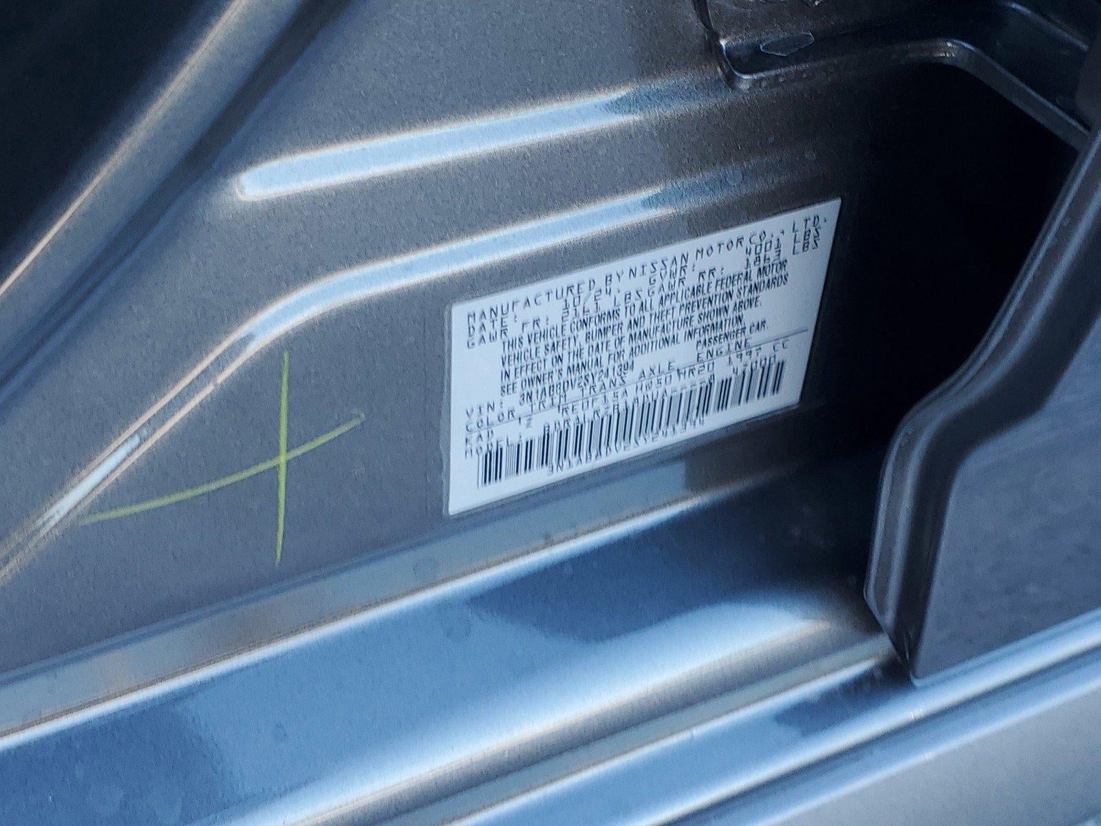 2025 Nissan Sentra SR CVT