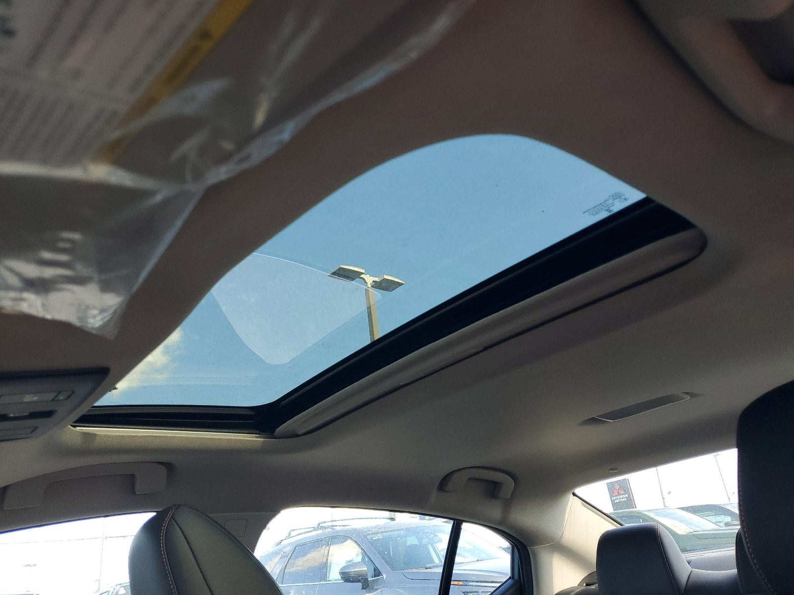 2025 Nissan Sentra SR CVT