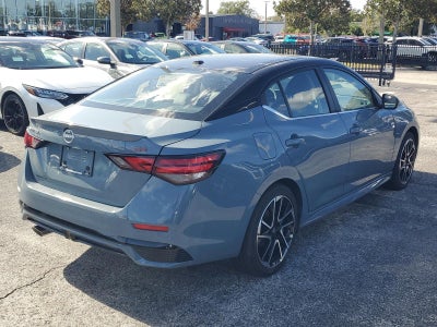 2025 Nissan Sentra SR CVT