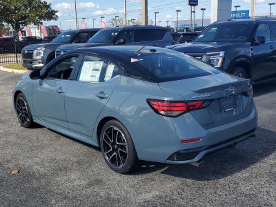 2025 Nissan Sentra SR CVT