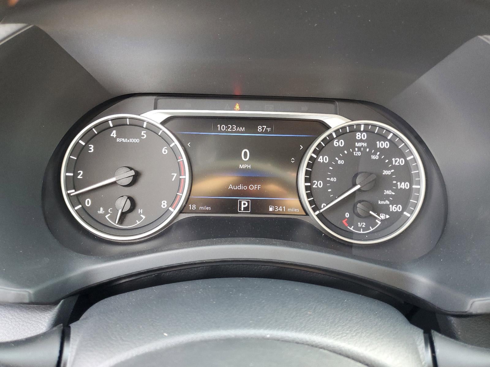 2025 Nissan Sentra SR CVT