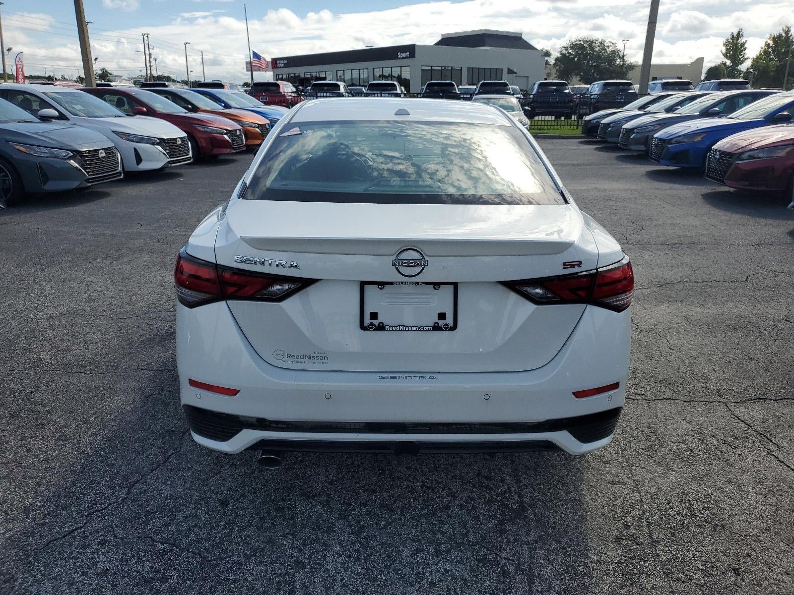 2025 Nissan Sentra SR CVT