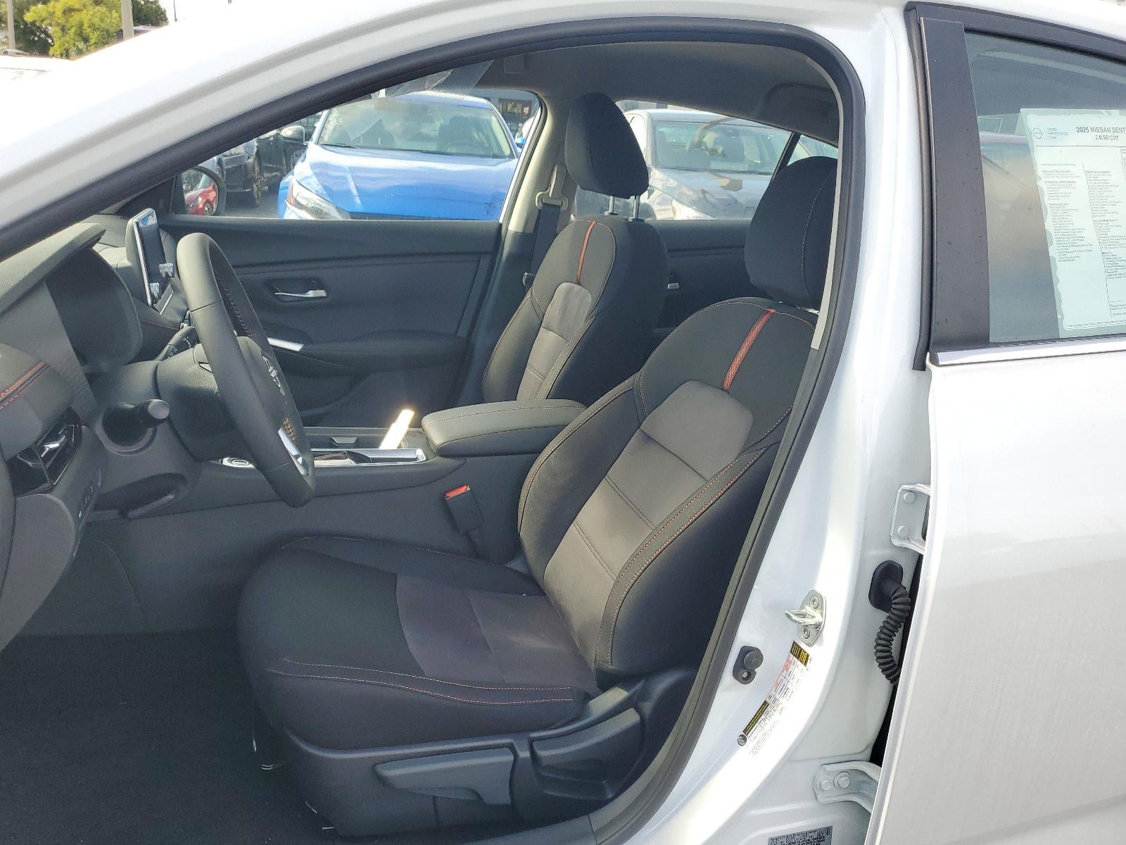 2025 Nissan Sentra SR CVT