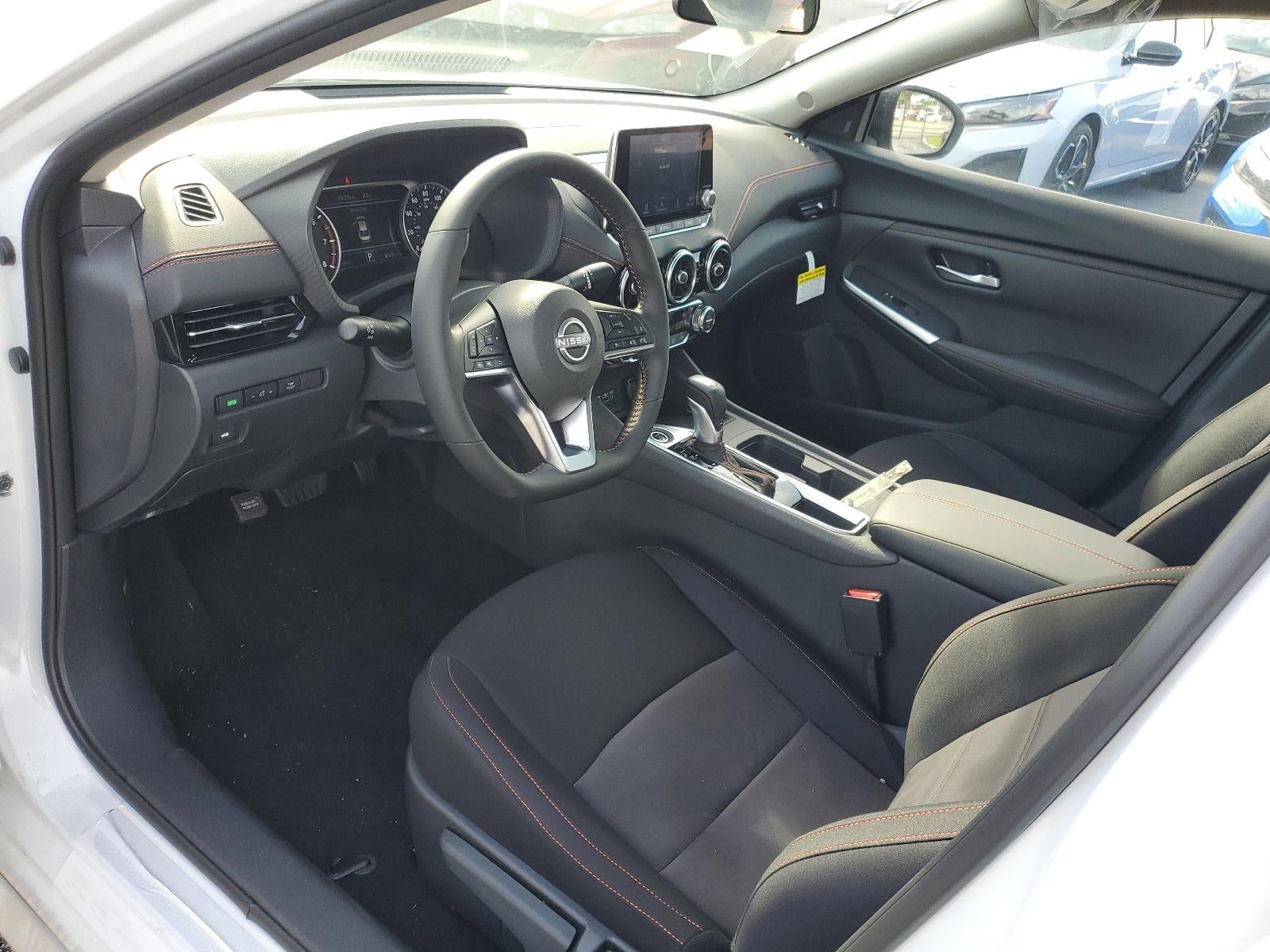 2025 Nissan Sentra SR CVT