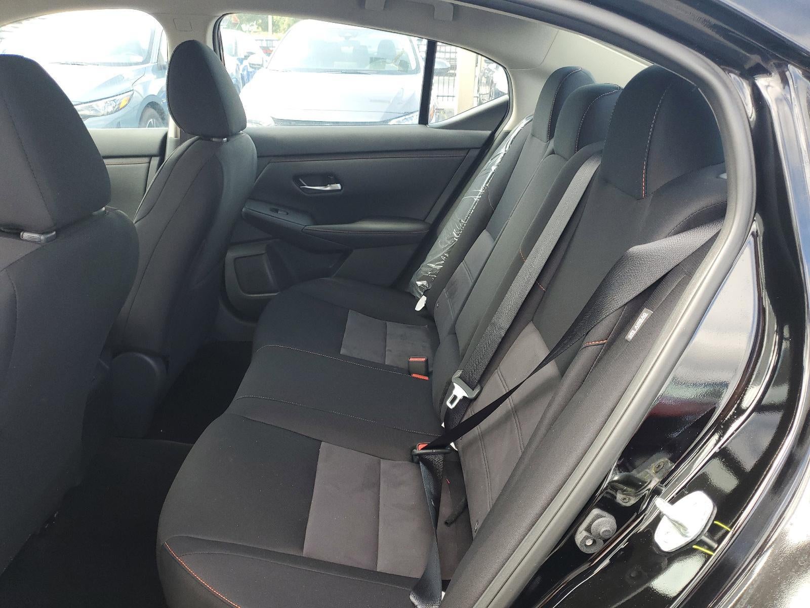 2025 Nissan Sentra SR CVT