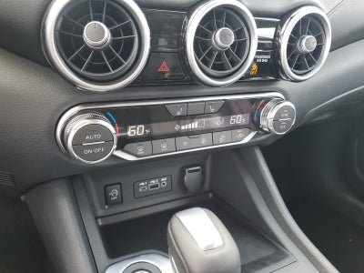 2025 Nissan Sentra SR CVT