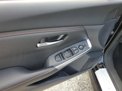 2025 Nissan Sentra SR CVT