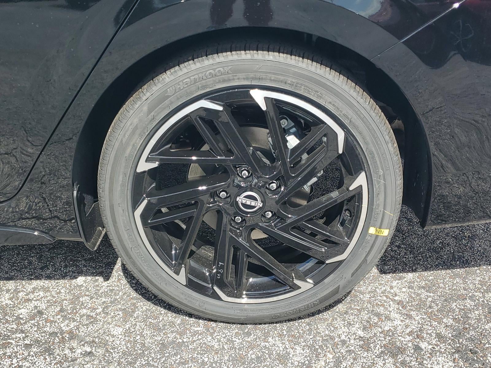 2026 Nissan Sentra SR Sedan *Ltd Avail*