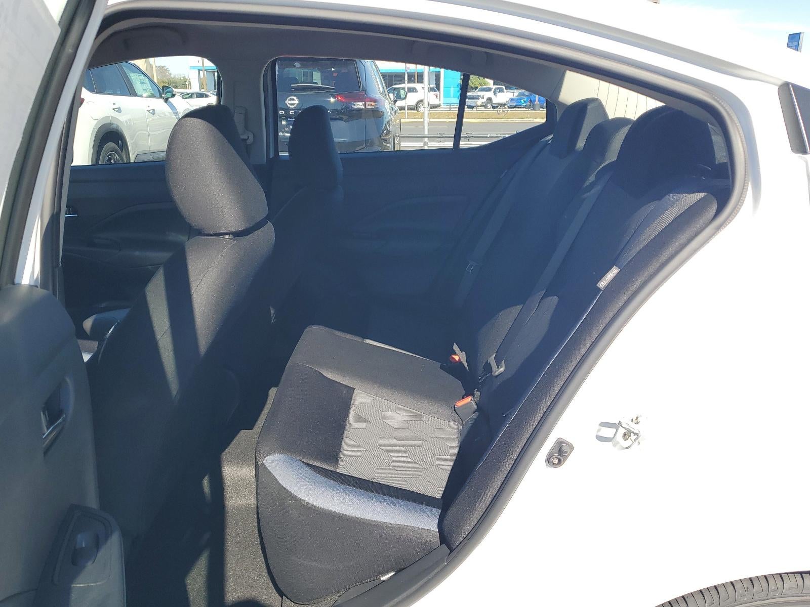 2025 Nissan Versa SV CVT