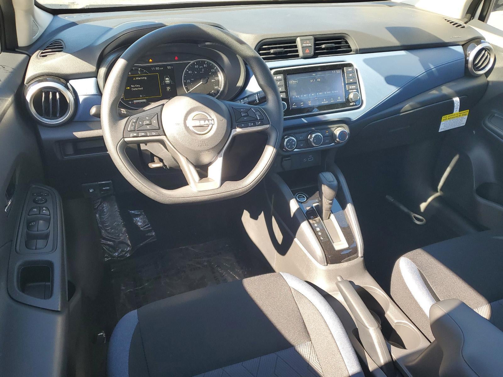 2025 Nissan Versa SV CVT