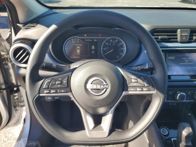 2025 Nissan Versa SV CVT