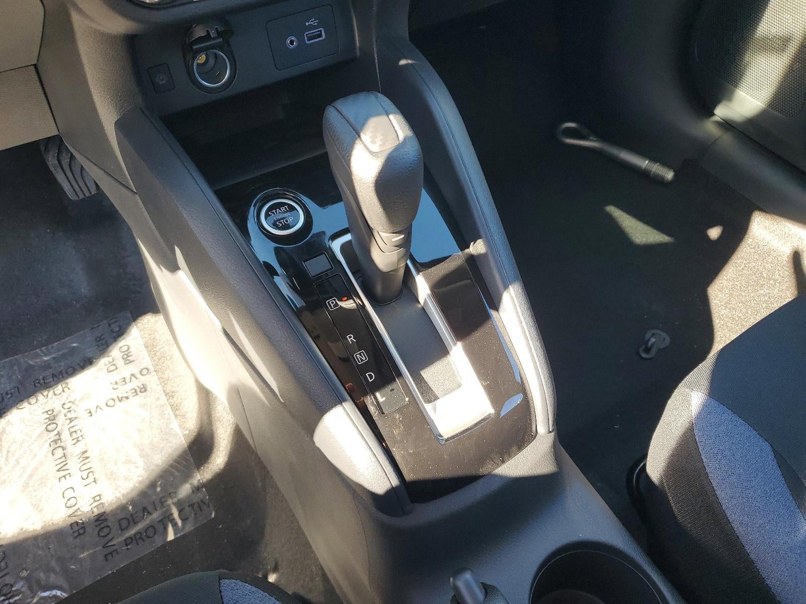 2025 Nissan Versa SV CVT