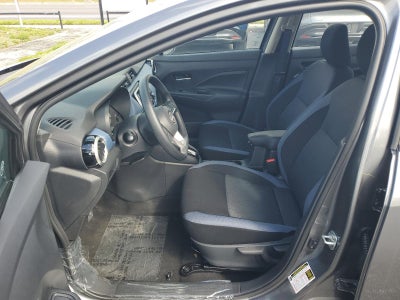 2025 Nissan Versa SV CVT