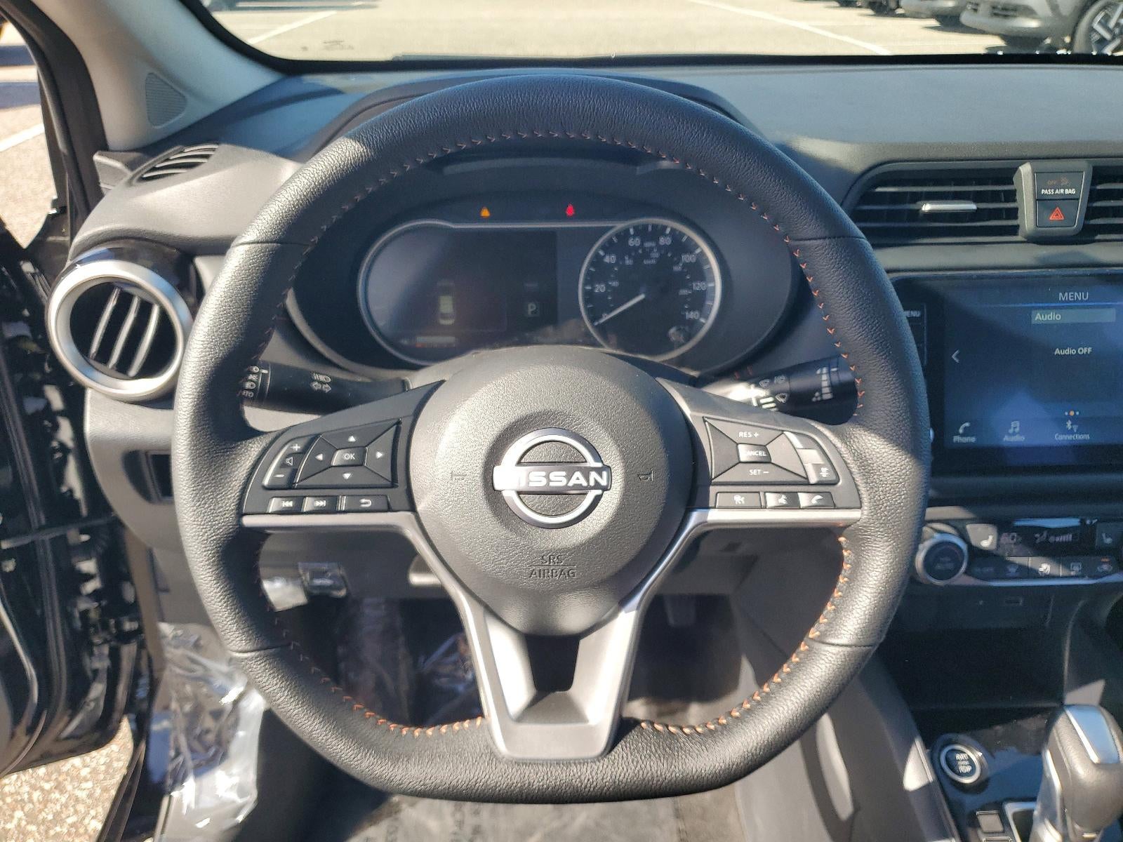2025 Nissan Versa SR CVT