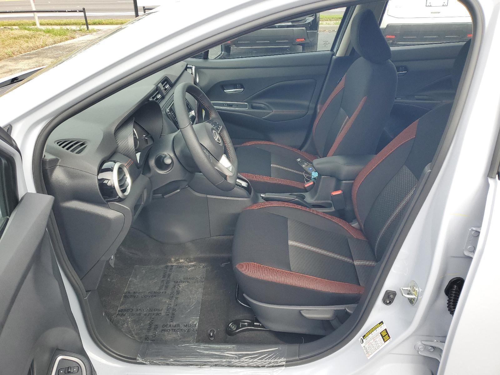 2025 Nissan Versa SR CVT