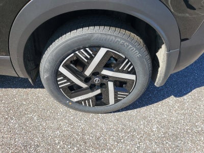 2026 Nissan Kicks SV FWD