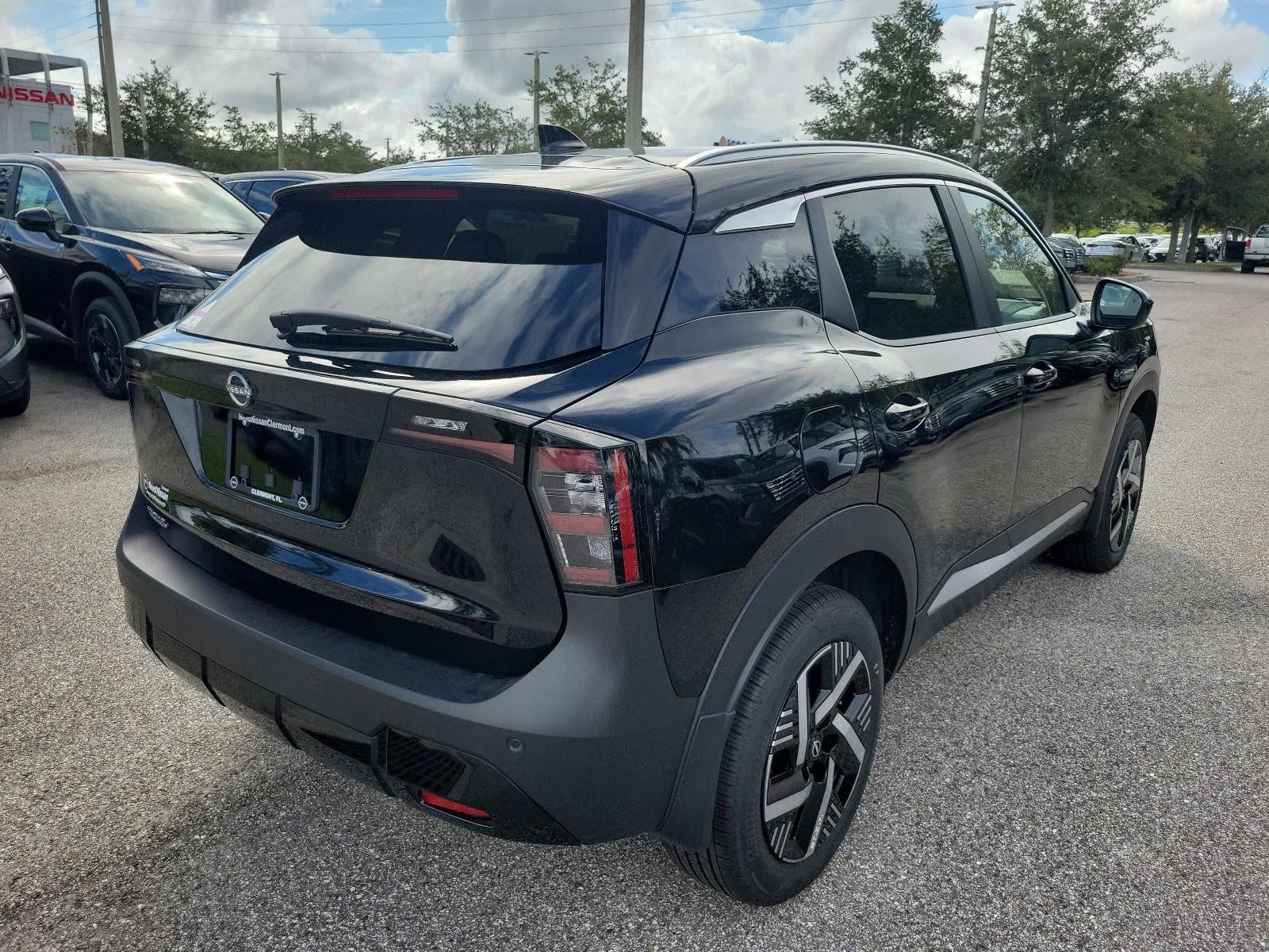 2026 Nissan Kicks SV FWD