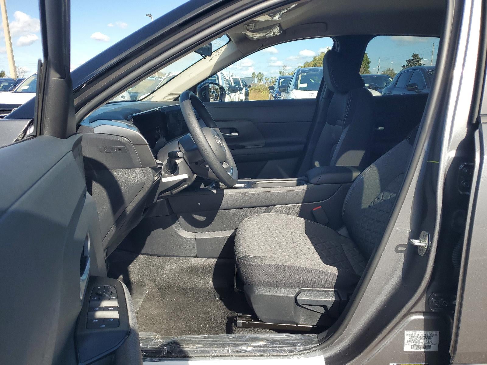 2026 Nissan Kicks SV FWD