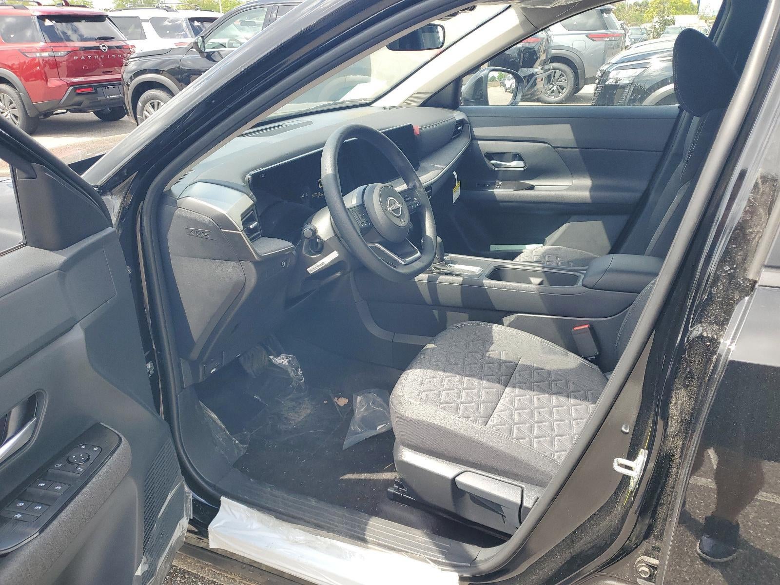 2026 Nissan Kicks SV FWD