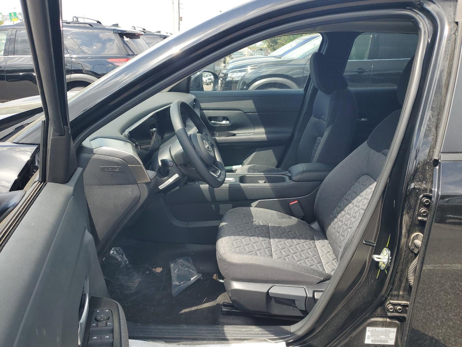 2026 Nissan Kicks SV FWD