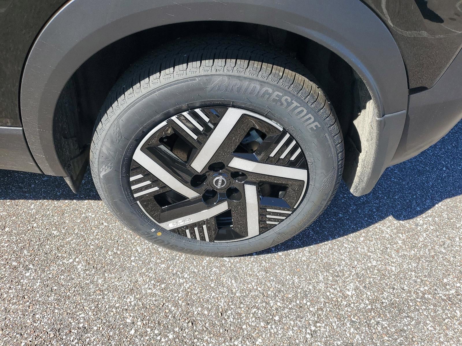 2026 Nissan Kicks SV FWD