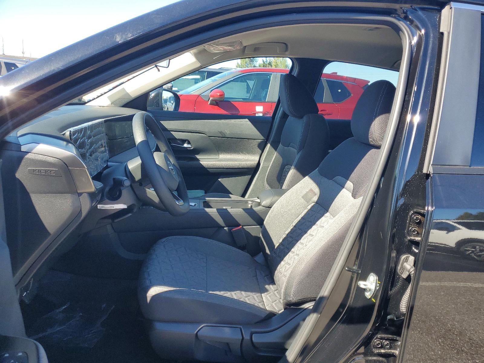 2026 Nissan Kicks SV FWD