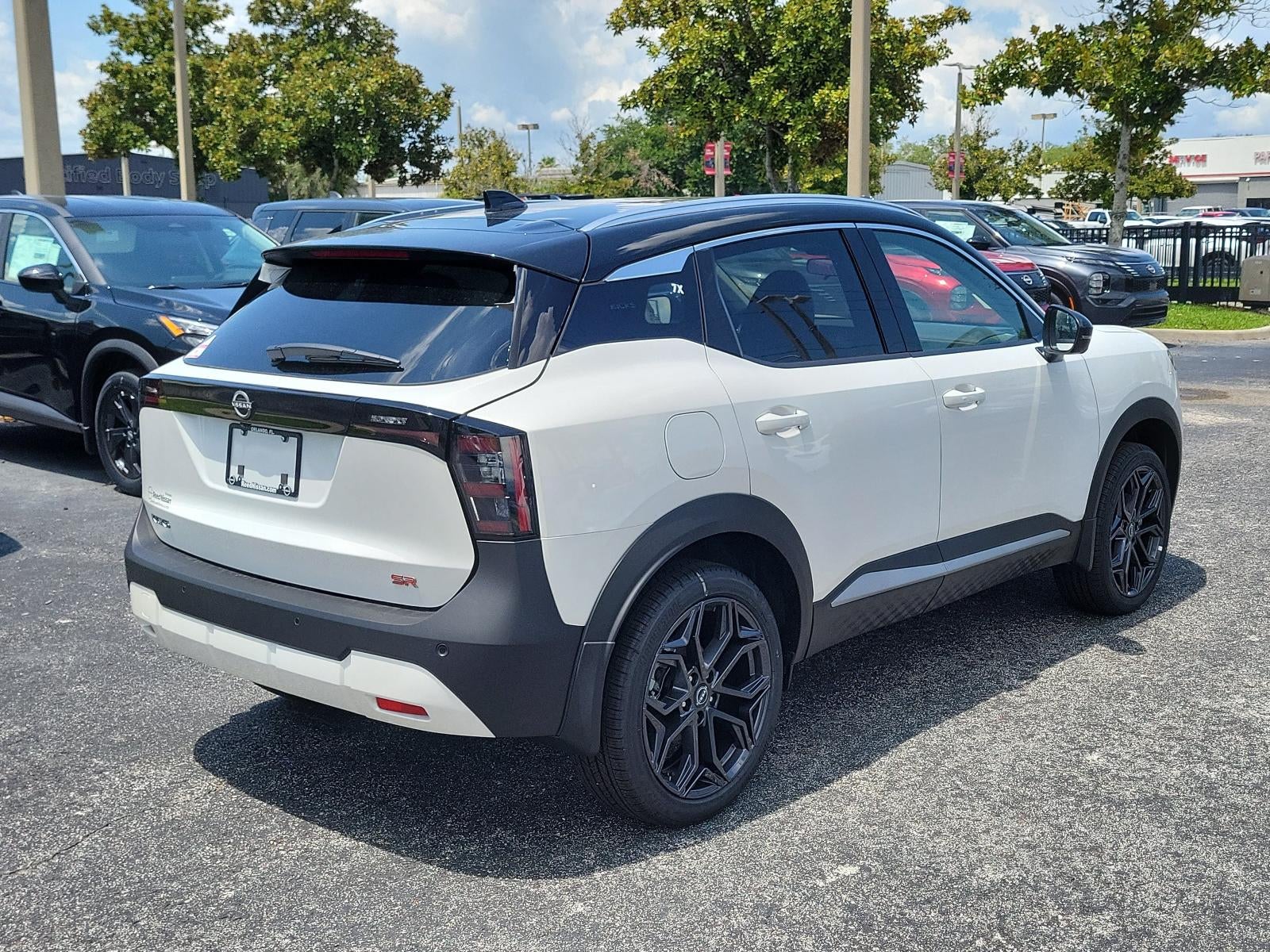 2026 Nissan Kicks SR FWD
