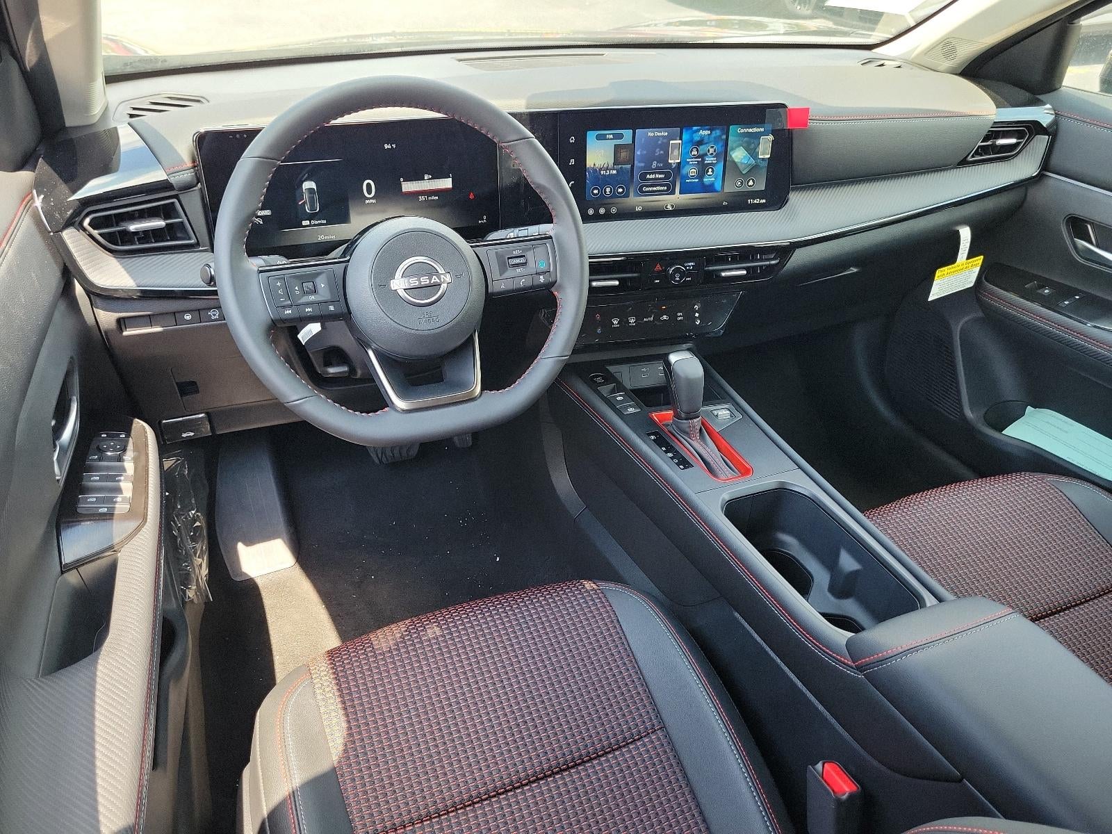 2026 Nissan Kicks SR FWD